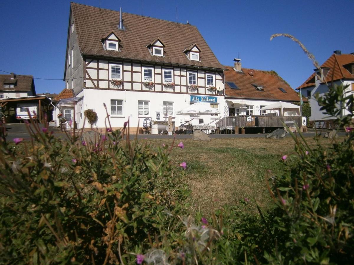 Ferienwohnung An Der Schlier Neuental Luaran gambar