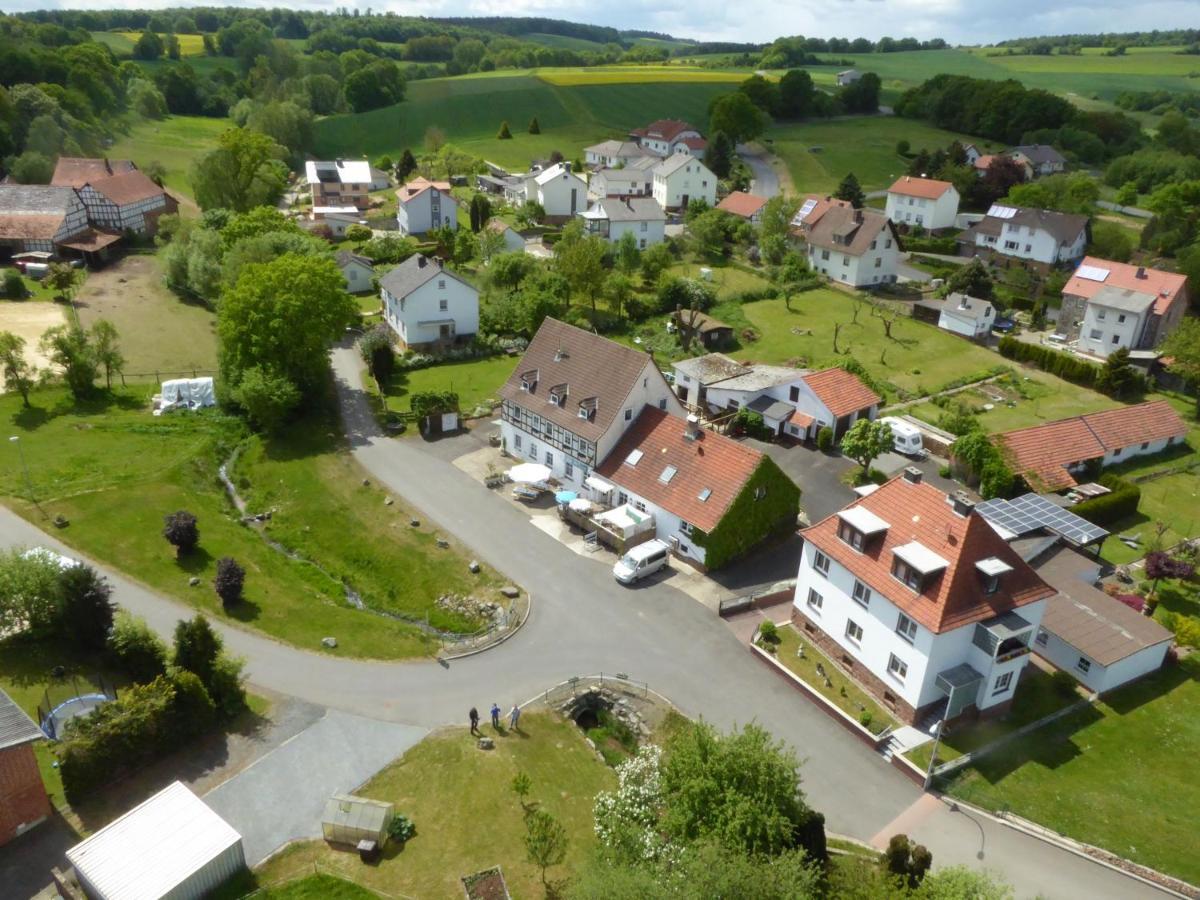 Ferienwohnung An Der Schlier Neuental Luaran gambar